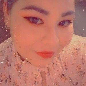 Meet your Posher, Lizett